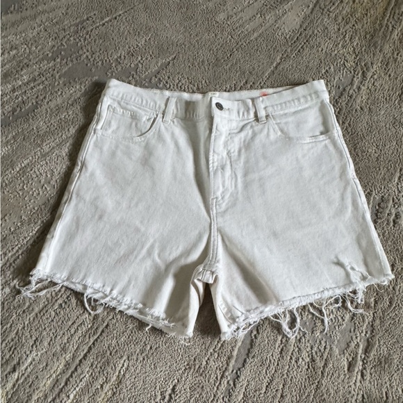 Faherty Sunwashed Denim Jean Short white cotton longer modest 32 - Picture 13 of 14